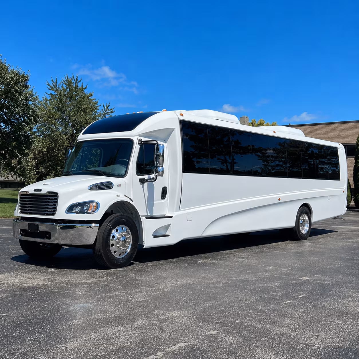 brownsville 30 passenger minibus