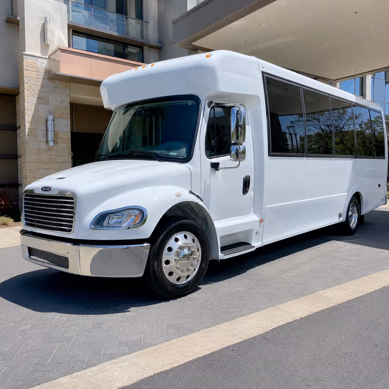 minibus rentals for small group wine tastings around the rio grande valley